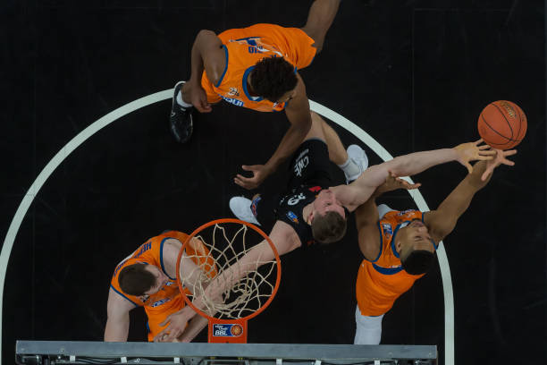 现代化的装 现代化的装